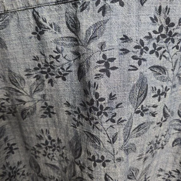 Men's Large Floral Button-Down Shirt (24" ptp) - Picture 7 of 7